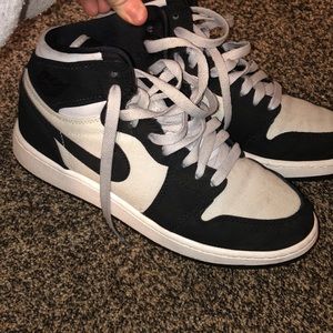 jordan 1 mid 5youth